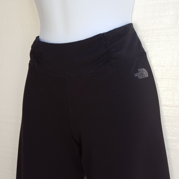 The North Face Pants - The North Face Workout Capri Yoga Pants
